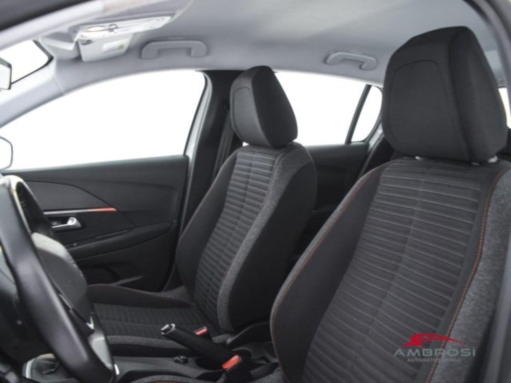 Peugeot 208 usata a Perugia (9)