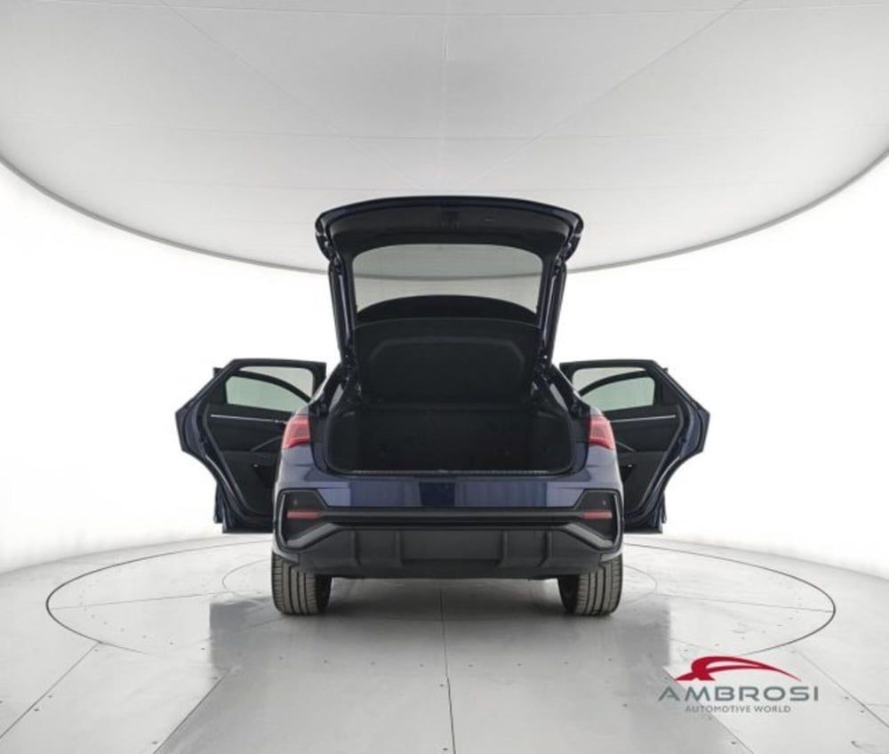 Audi Q3 Sportback usata a Perugia (7)