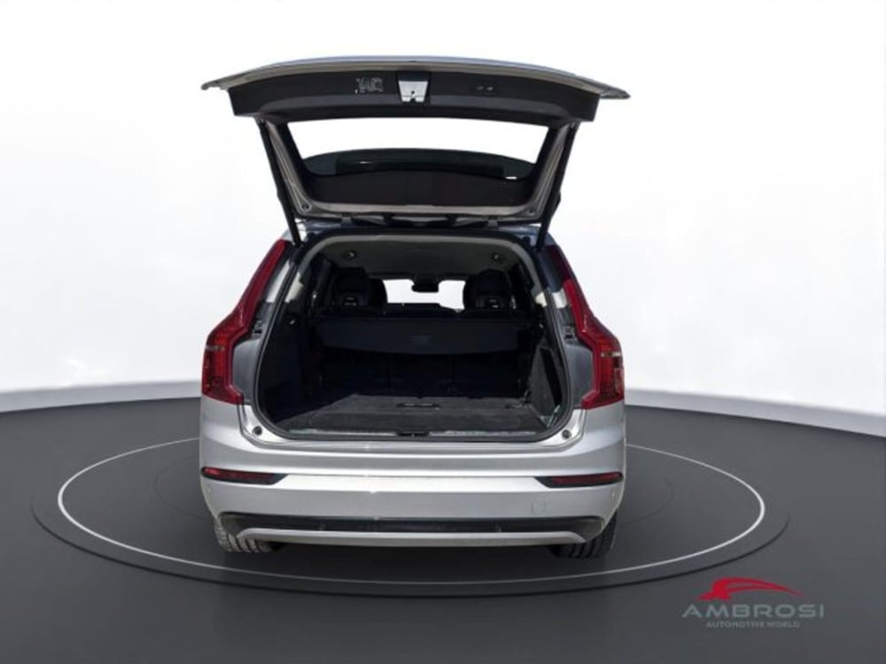 Volvo XC90 usata a Perugia (9)