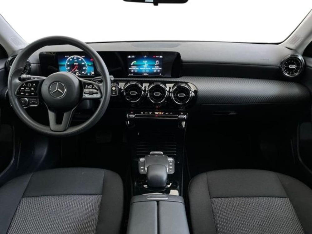 Mercedes-Benz Classe A Sedan usata a Verona (9)