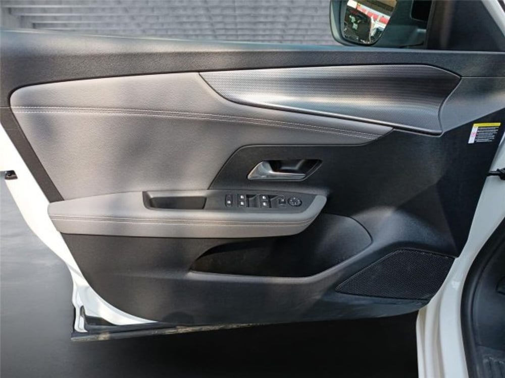 Opel Mokka usata a Bari (9)