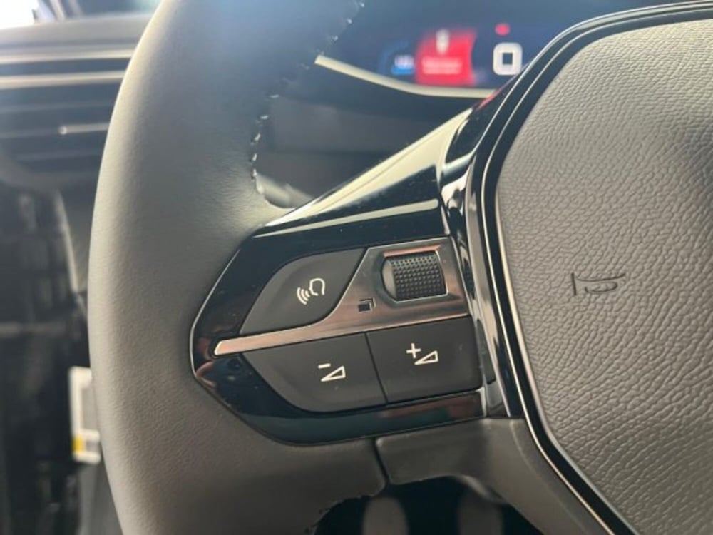Peugeot 2008 nuova a Trapani (16)