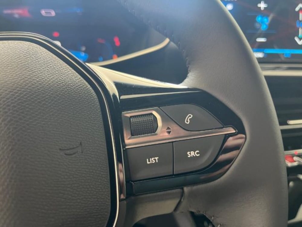 Peugeot 2008 nuova a Trapani (17)