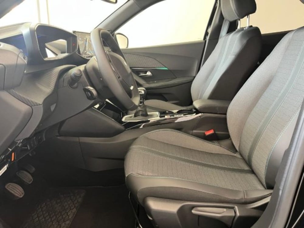 Peugeot 2008 nuova a Trapani (20)