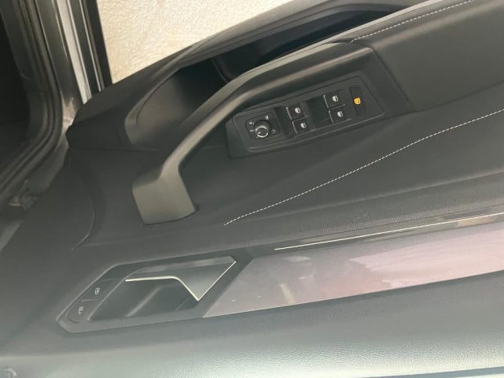 Volkswagen T-Roc usata a Trapani (8)