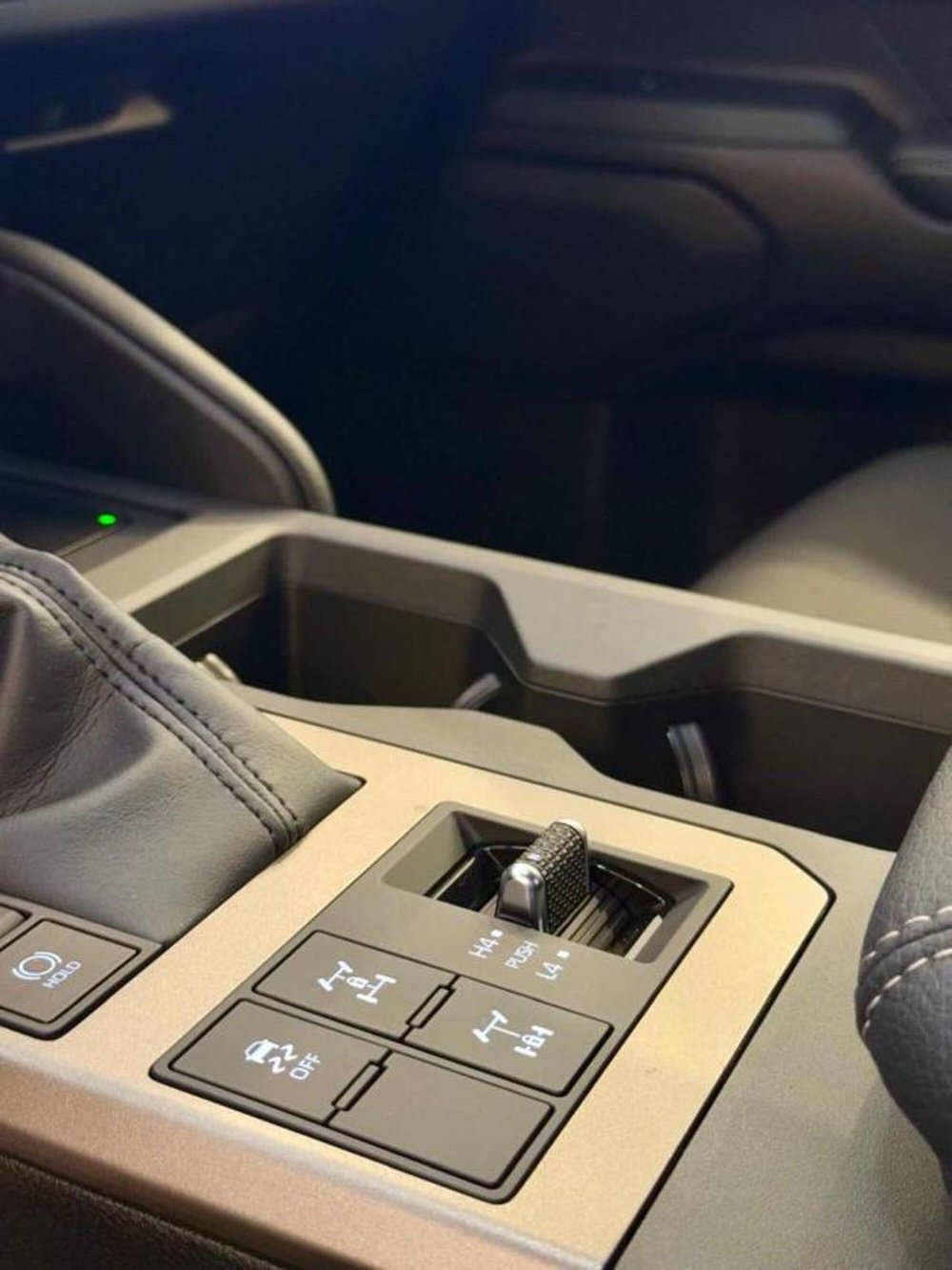 Toyota Land Cruiser usata a Sassari (4)