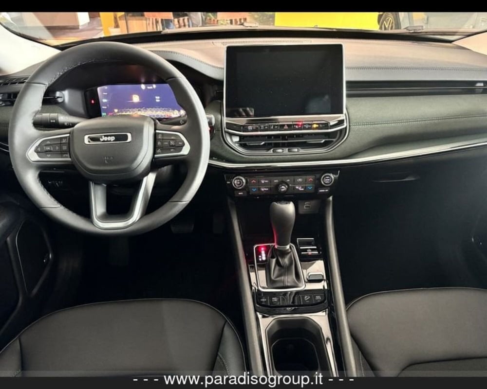 Jeep Compass nuova a Catanzaro (11)