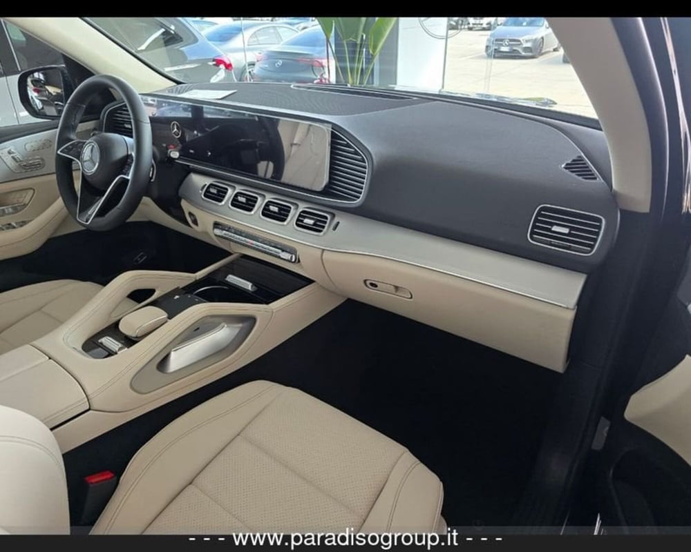 Mercedes-Benz GLE SUV nuova a Catanzaro (6)