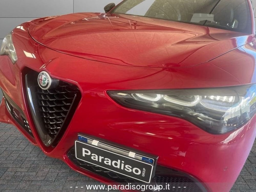 Alfa Romeo Stelvio nuova a Catanzaro (8)