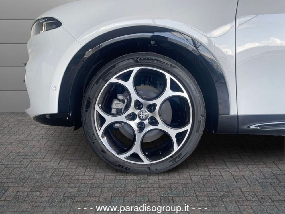 Alfa Romeo Tonale nuova a Catanzaro (11)