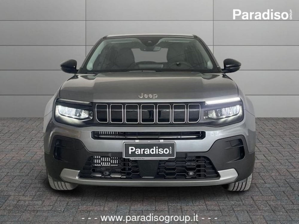 Jeep Avenger nuova a Catanzaro (3)