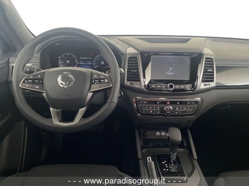 Ssangyong Rexton nuova a Catanzaro (16)
