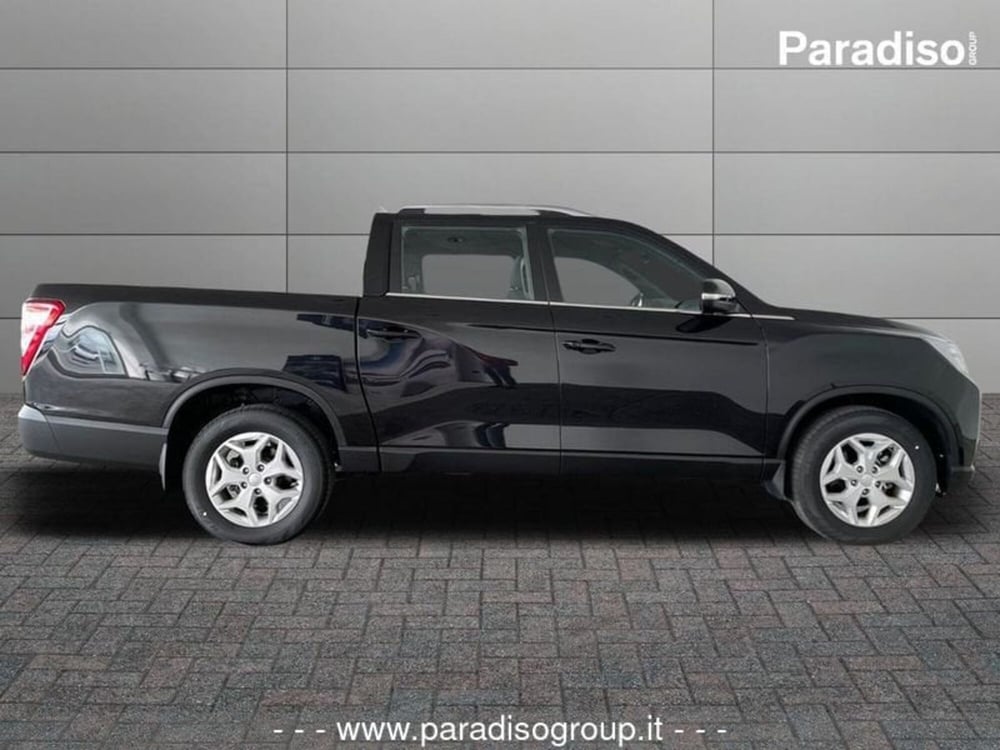 Ssangyong Rexton nuova a Catanzaro (5)