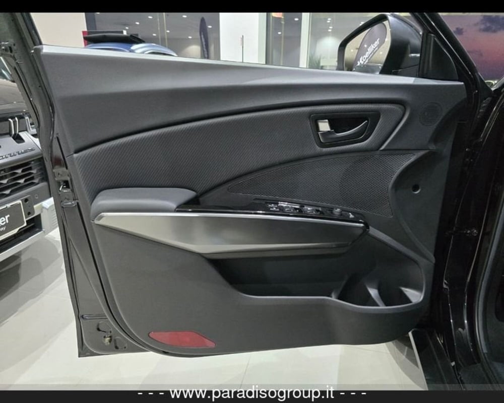 Ssangyong Tivoli nuova a Catanzaro (13)