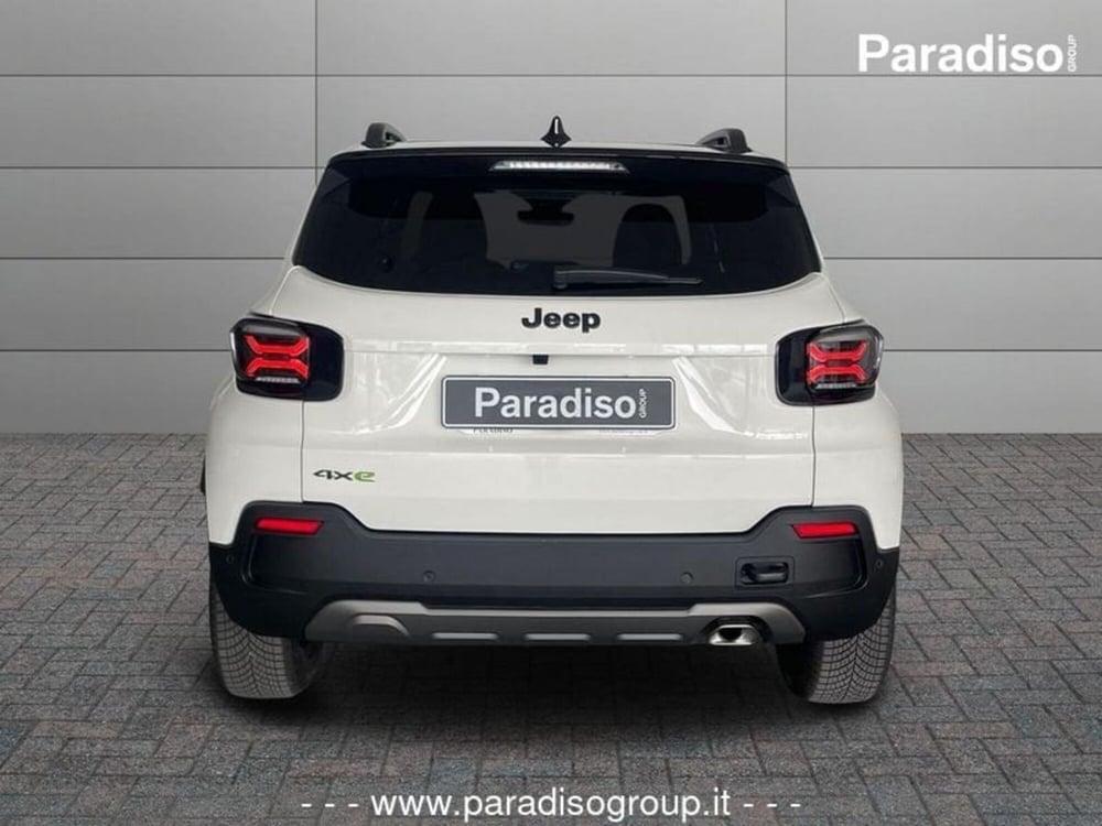 Jeep Avenger nuova a Catanzaro (4)