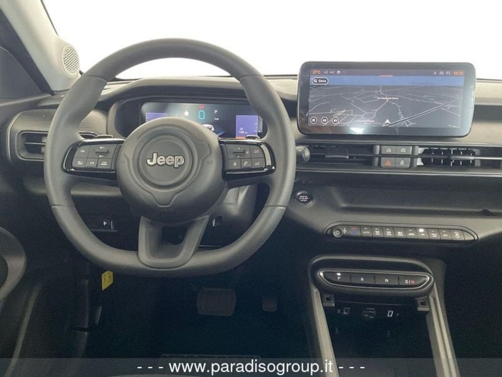 Jeep Avenger nuova a Catanzaro (16)