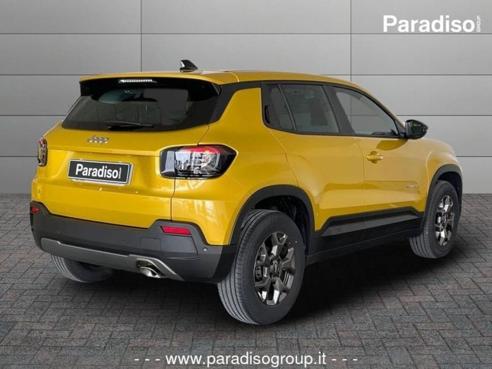 Jeep Avenger nuova a Catanzaro (2)