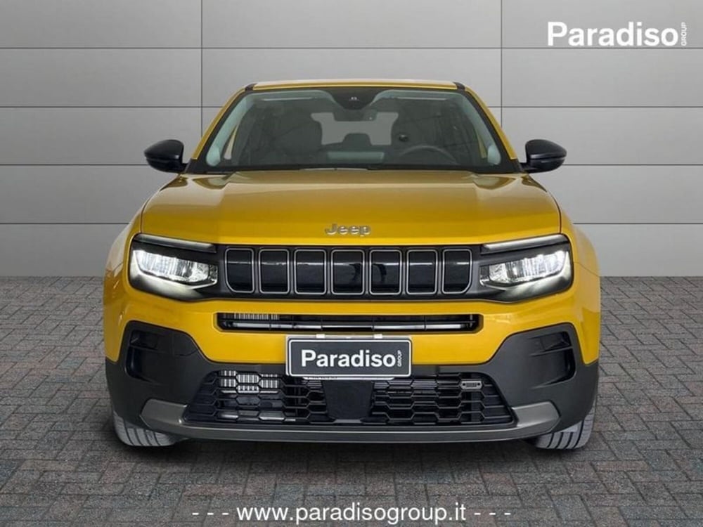 Jeep Avenger nuova a Catanzaro (3)