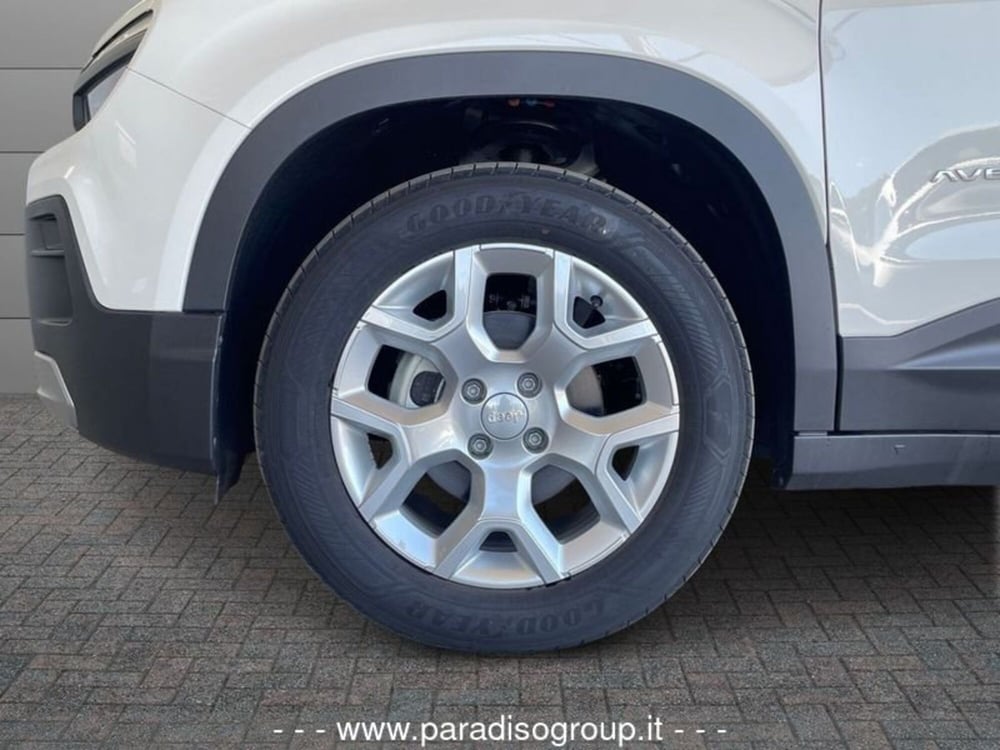 Jeep Avenger nuova a Catanzaro (11)