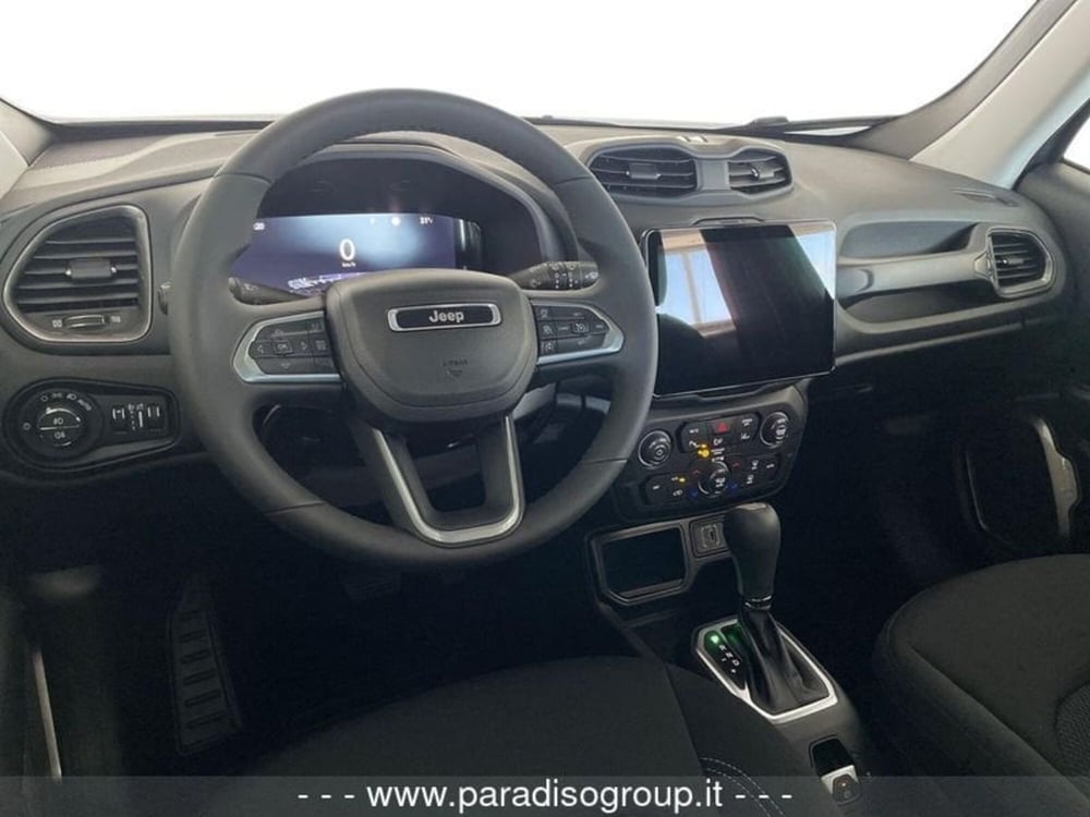Jeep Renegade nuova a Catanzaro (11)