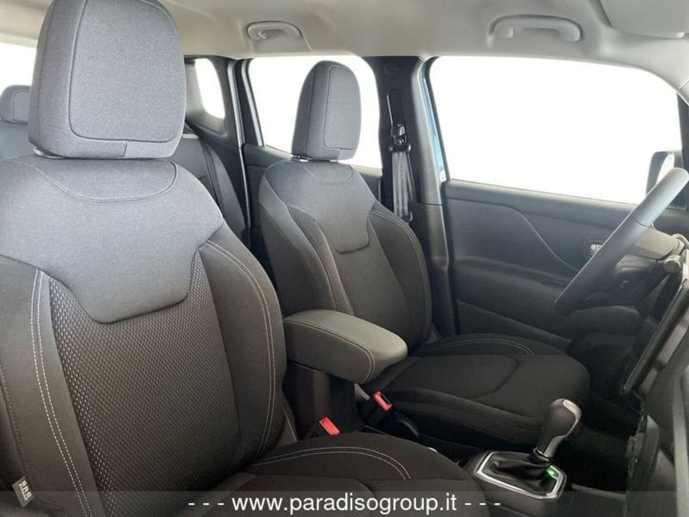 Jeep Renegade nuova a Catanzaro (13)