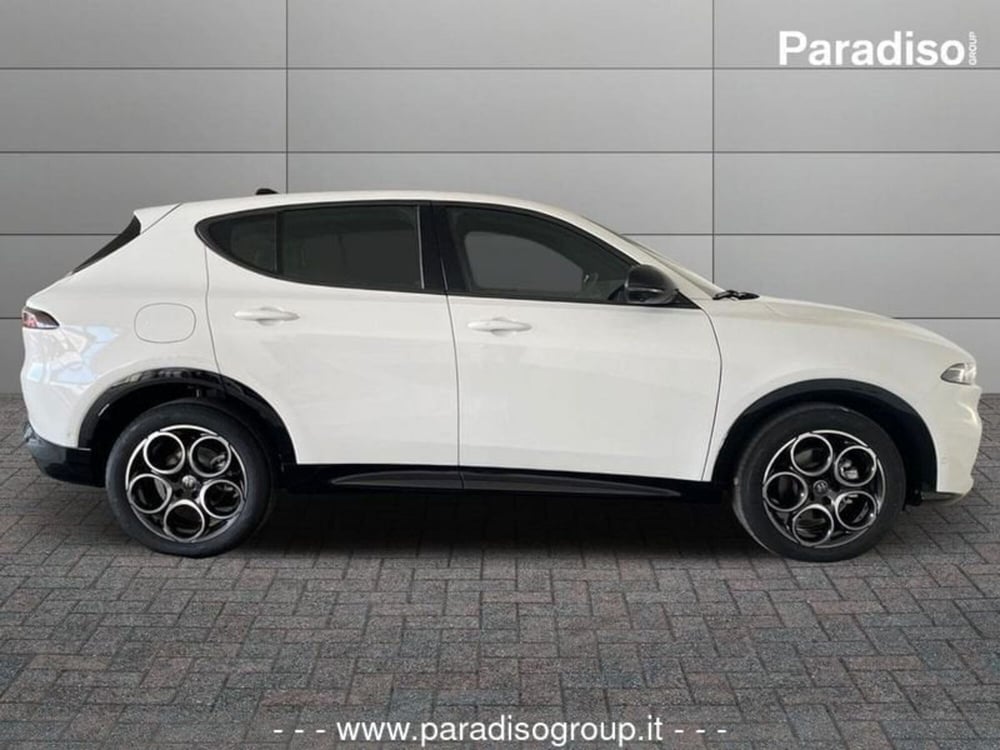 Alfa Romeo Tonale nuova a Catanzaro (5)