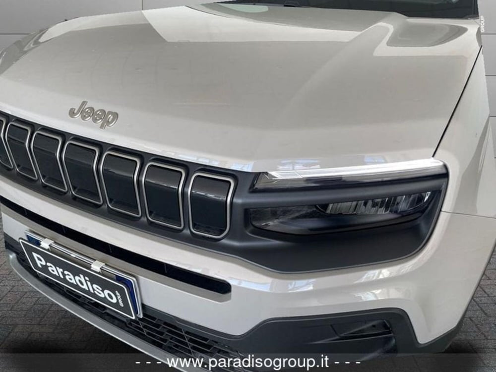Jeep Avenger nuova a Catanzaro (8)