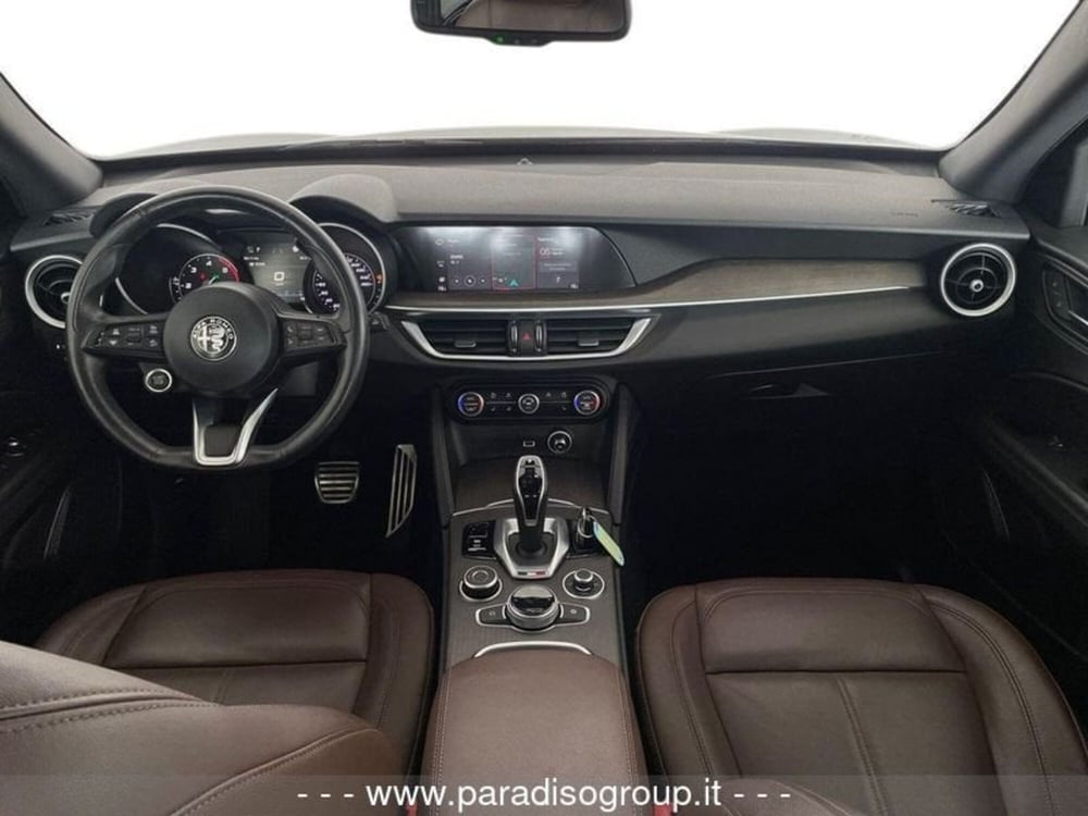 Alfa Romeo Stelvio usata a Catanzaro (14)