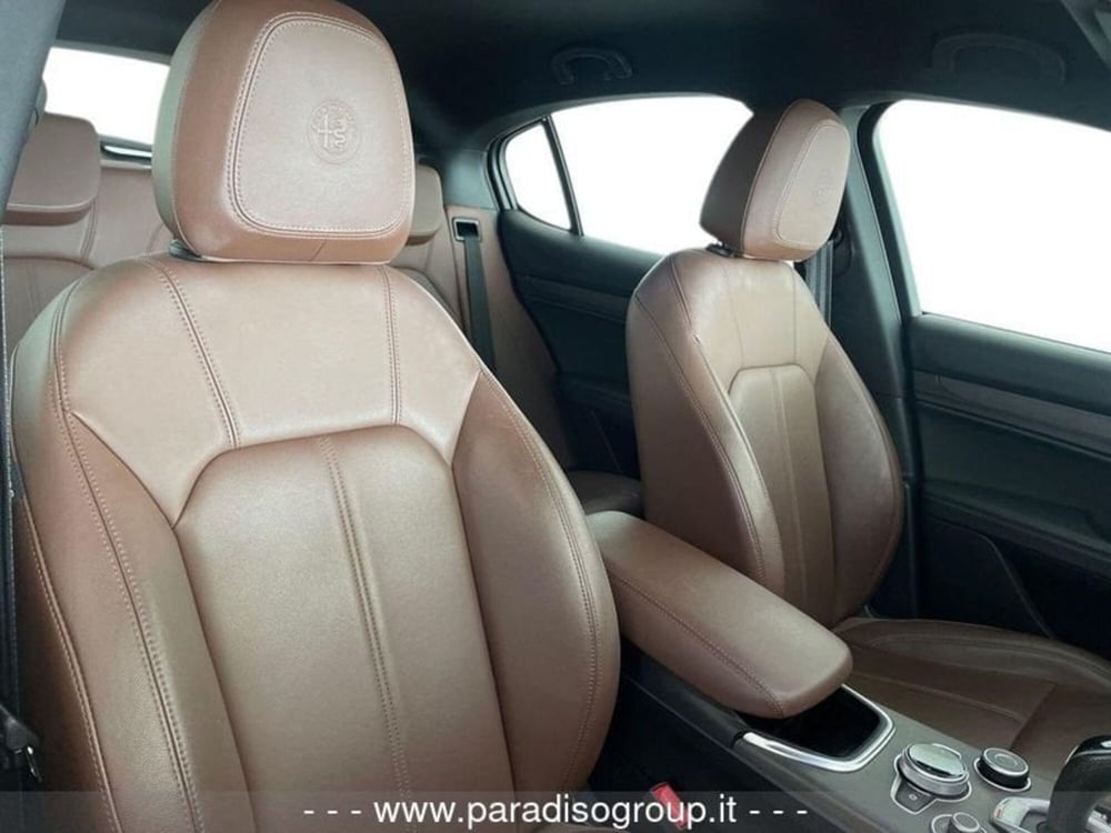 Alfa Romeo Stelvio usata a Catanzaro (15)
