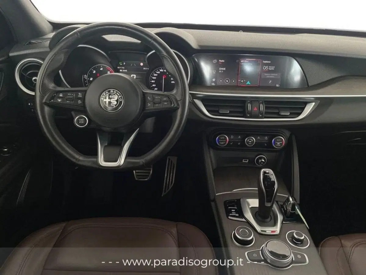 Alfa Romeo Stelvio usata a Catanzaro (16)