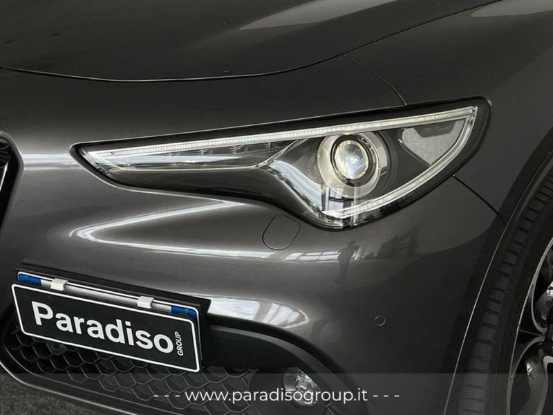 Alfa Romeo Stelvio usata a Catanzaro (7)