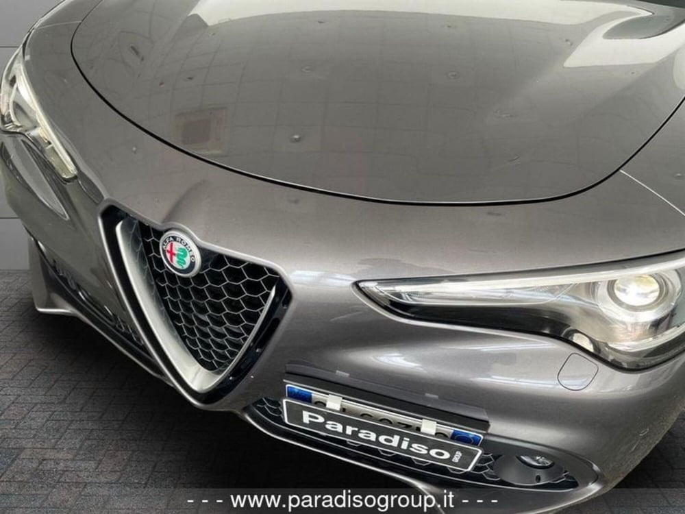 Alfa Romeo Stelvio usata a Catanzaro (8)