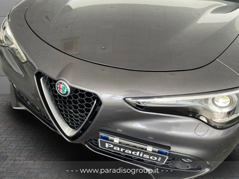 Alfa Romeo Stelvio usata a Catanzaro (8)
