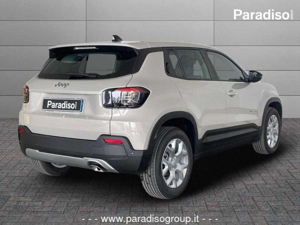 Jeep Avenger nuova a Catanzaro (2)