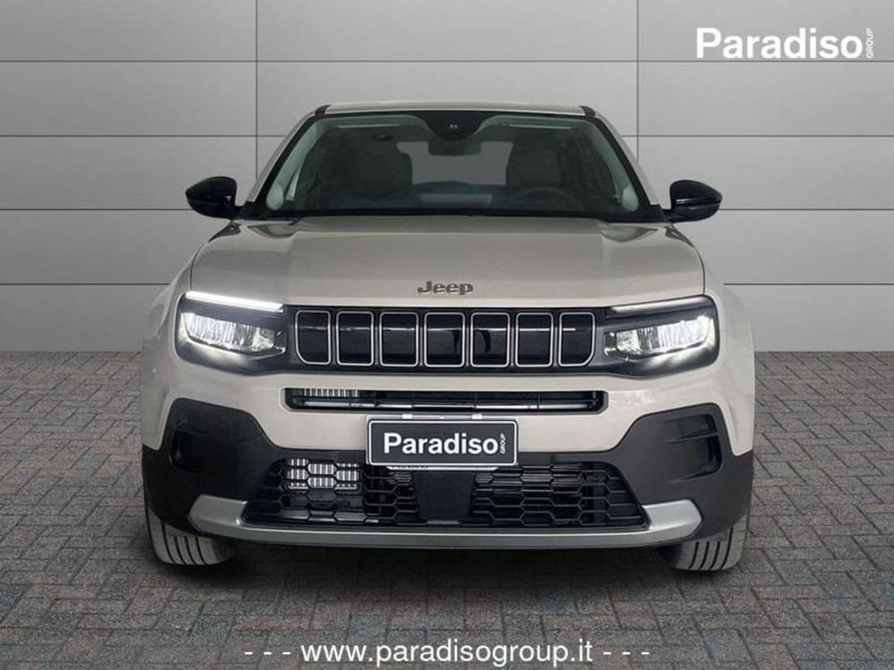 Jeep Avenger nuova a Catanzaro (3)