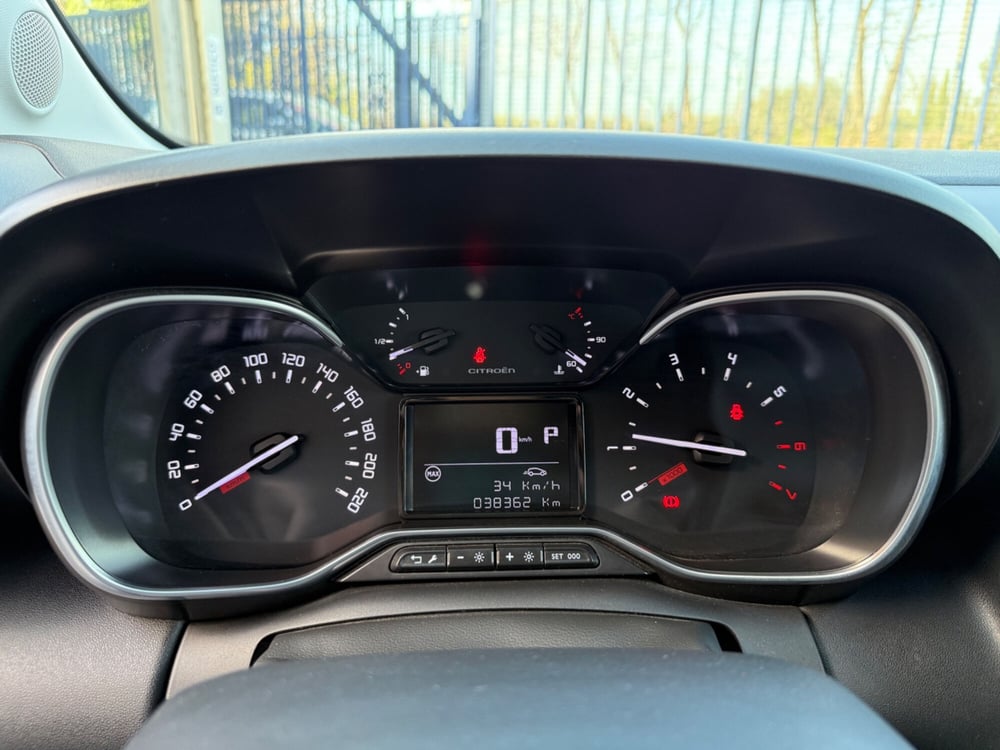 Citroen C3 Aircross usata a Roma (11)