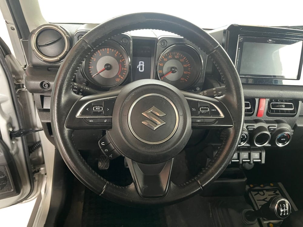 Suzuki Jimny usata a Modena (12)