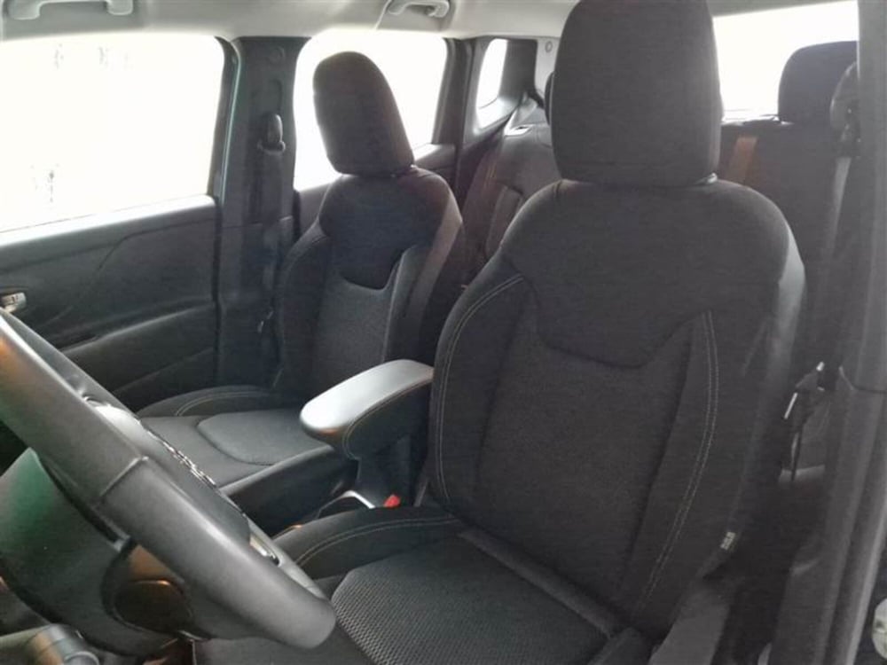 Jeep Renegade usata a Salerno (11)