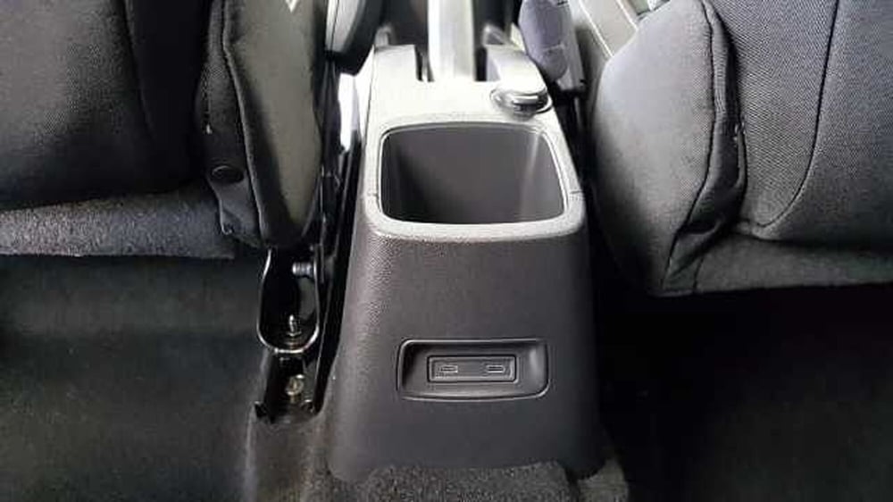 Citroen C3 Aircross nuova a Messina (14)