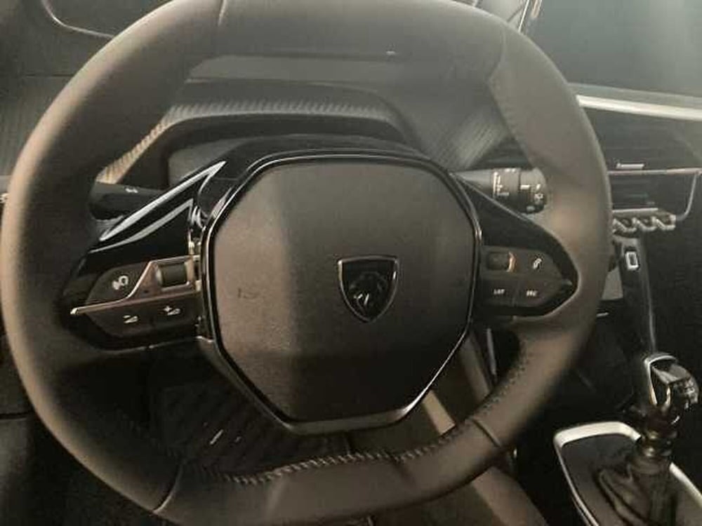 Peugeot 208 nuova a Messina (15)