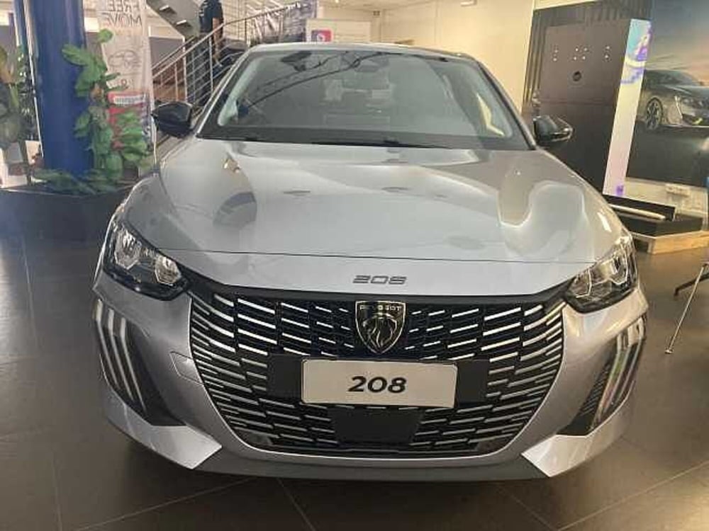 Peugeot 208 nuova a Messina (4)