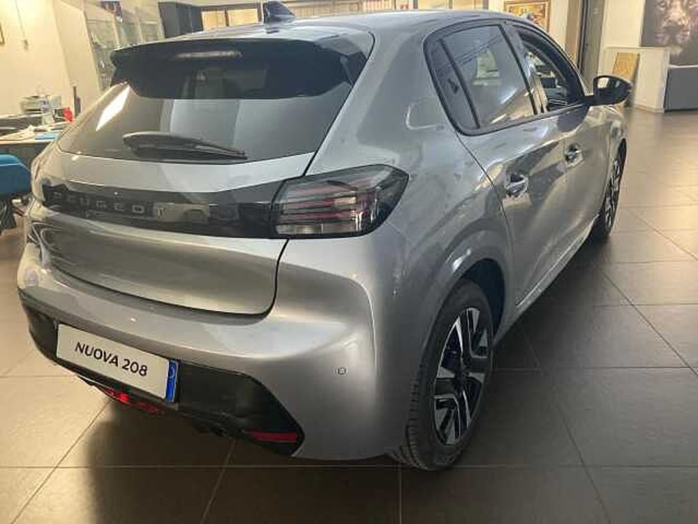 Peugeot 208 nuova a Messina (6)