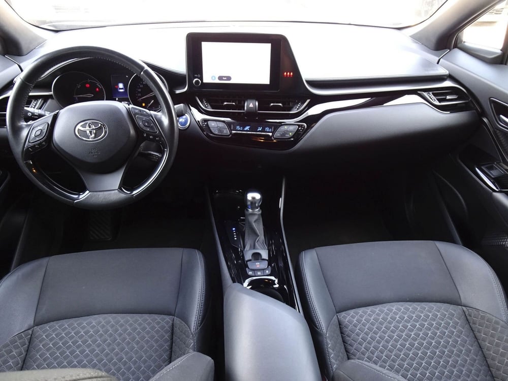 Toyota Toyota C-HR usata a Treviso (11)
