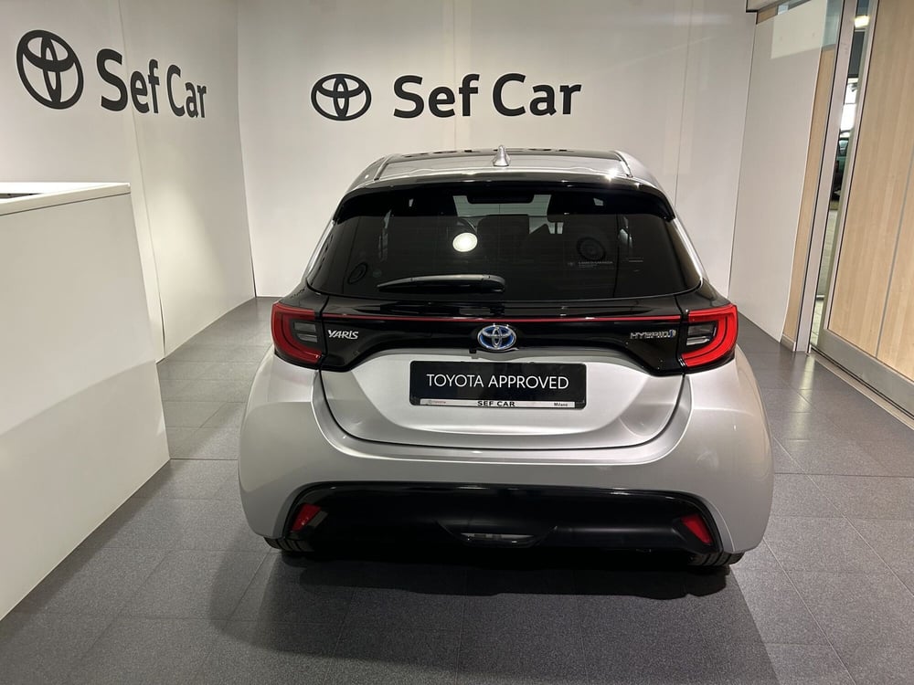 Toyota Yaris usata a Milano (4)