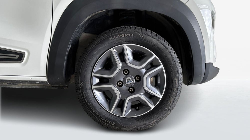 Dacia Spring usata a Viterbo (5)