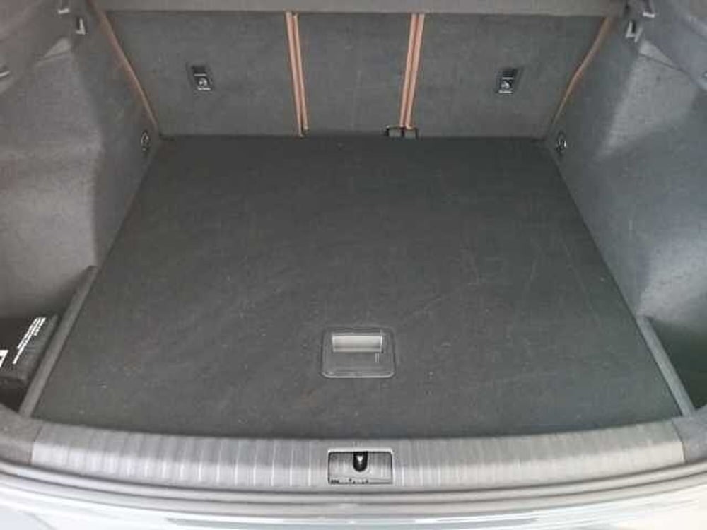 Audi Q3 usata a Lucca (8)