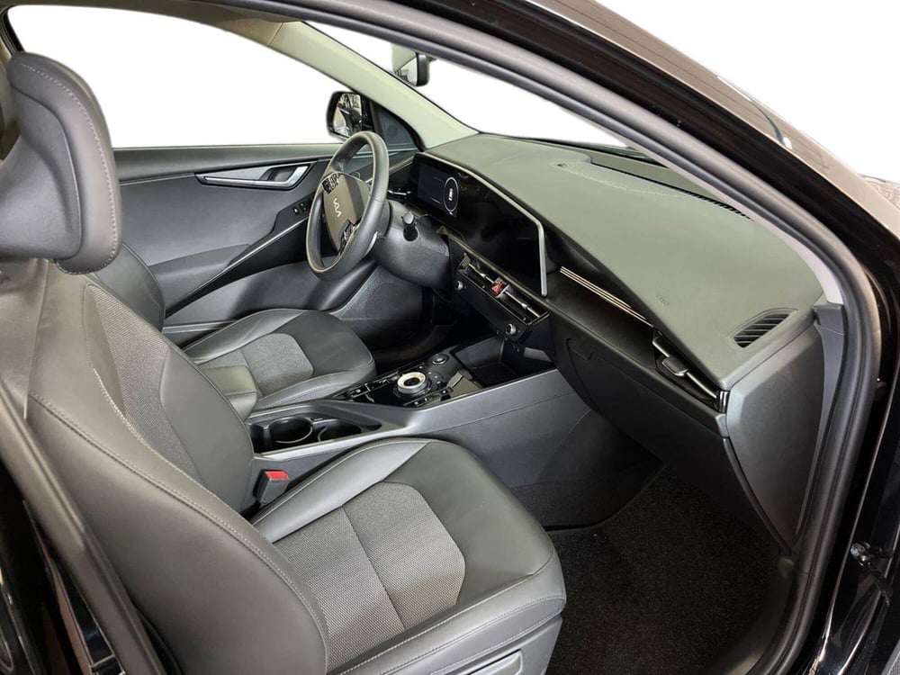 Kia Niro usata a Lecce (9)