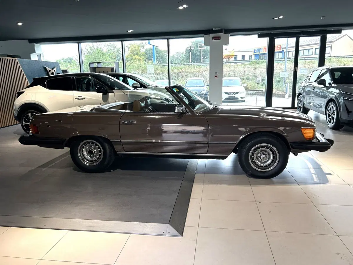Mercedes-Benz 450 Cabrio usata a Ferrara (4)
