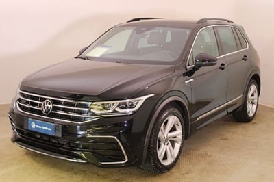 Volkswagen Tiguan 1.5 TSI 150 CV DSG ACT R-Line del 2022 usata a Paruzzaro