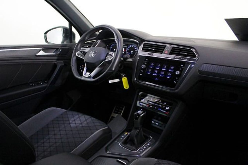 Volkswagen Tiguan usata a Novara (7)